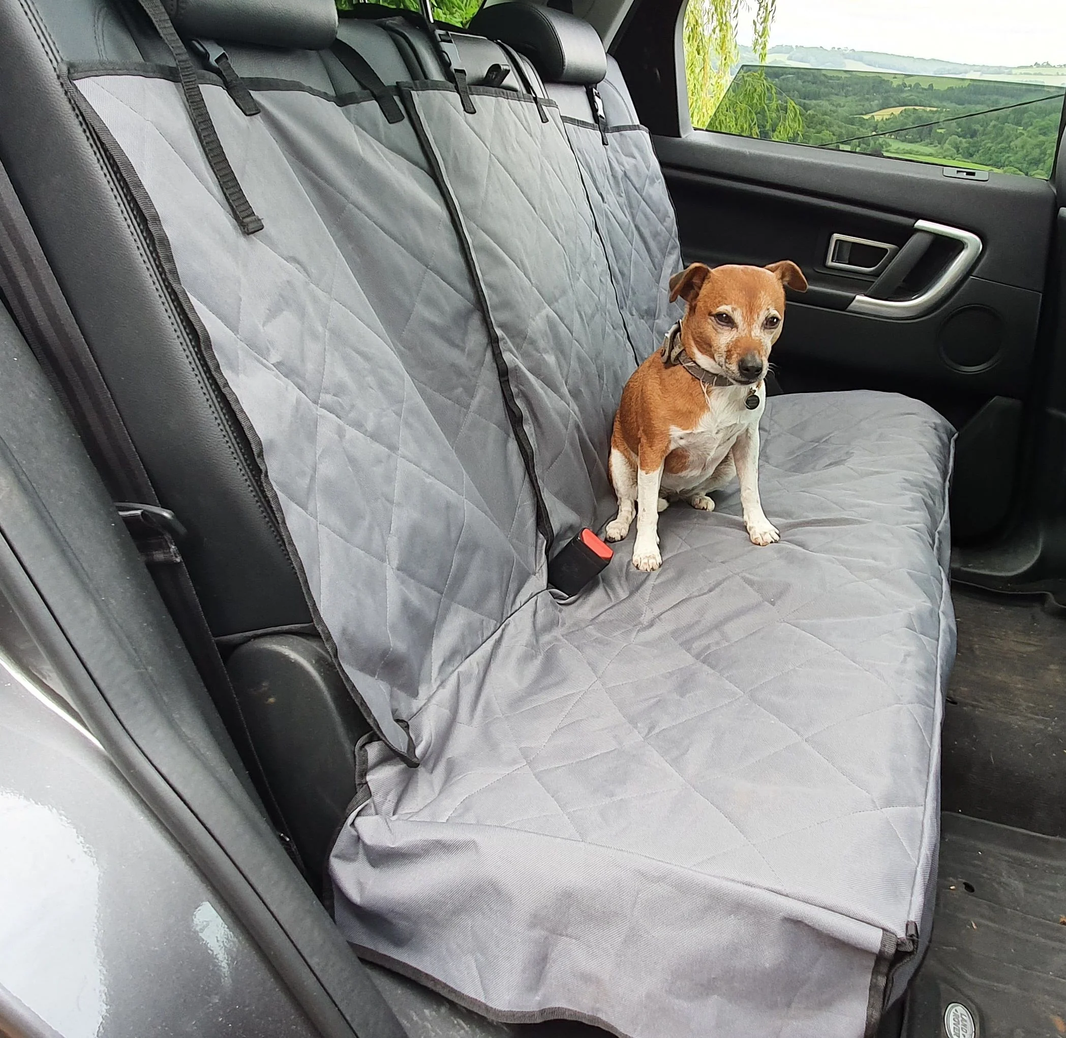Henry Wag Share Space Seat Cover - Image 3