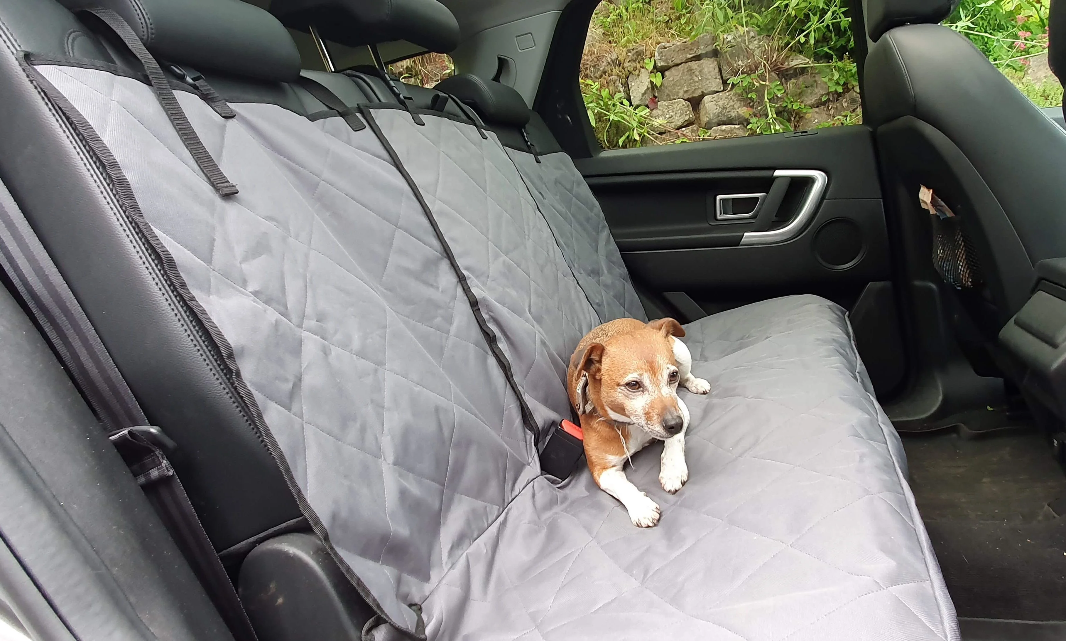 Henry Wag Share Space Seat Cover - Image 6