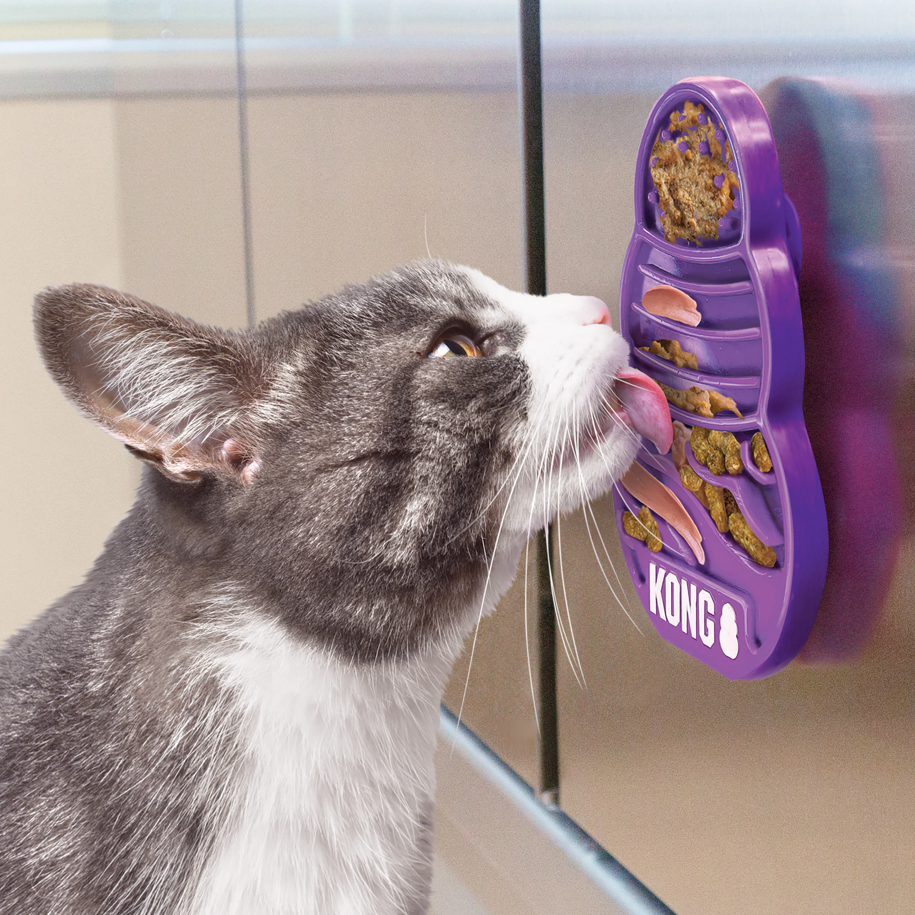KONG Licks Kitty Small - Image 4