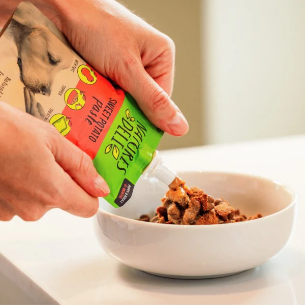 Natures Deli Chicken Paste Pouch - Image 8