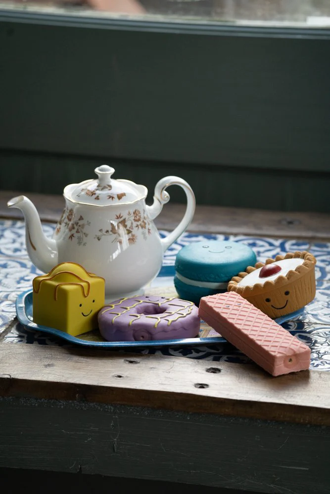 Petface Afternoon Tea Fondant Fancy Toy - Image 5