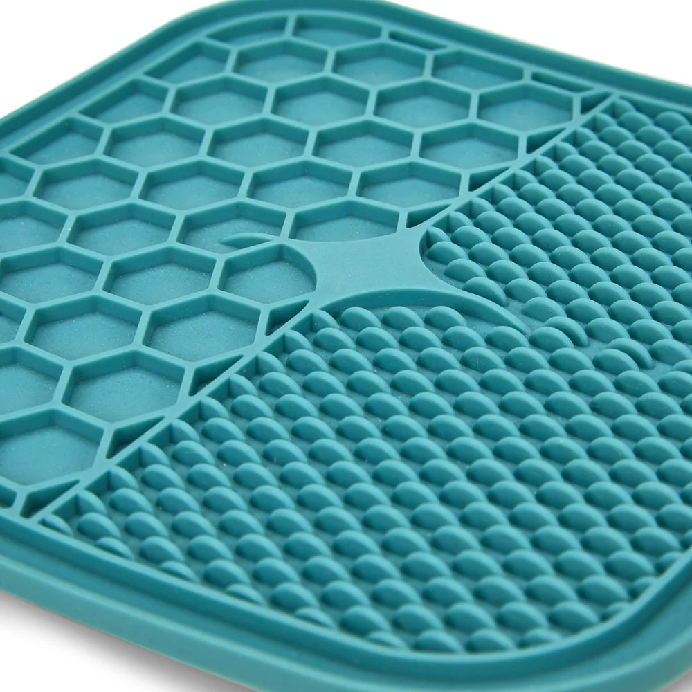 Petface Treat Mat With Suction Cup 2Pk - Image 6